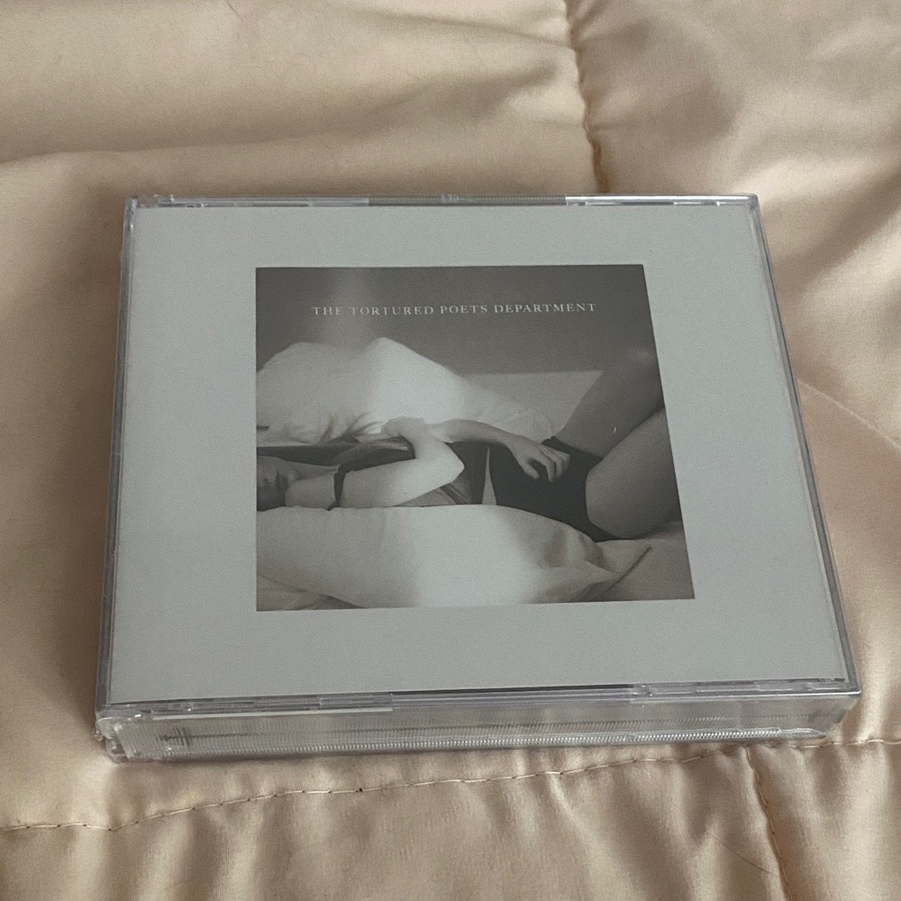 The Tortured Poets Department Deluxe CD: The Manuscript